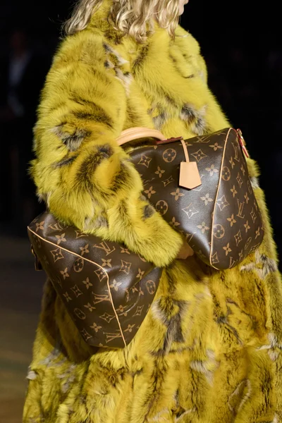 Look 107